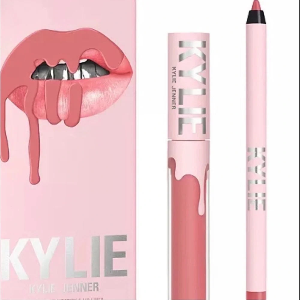 Kylie Cosmetics Snow Way Bae Matte Lip NIB $39